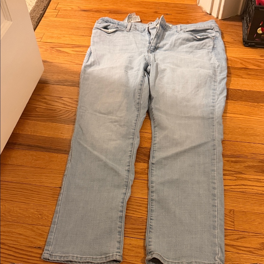 Levi's Women's Sky Blue Straight Leg Jeans